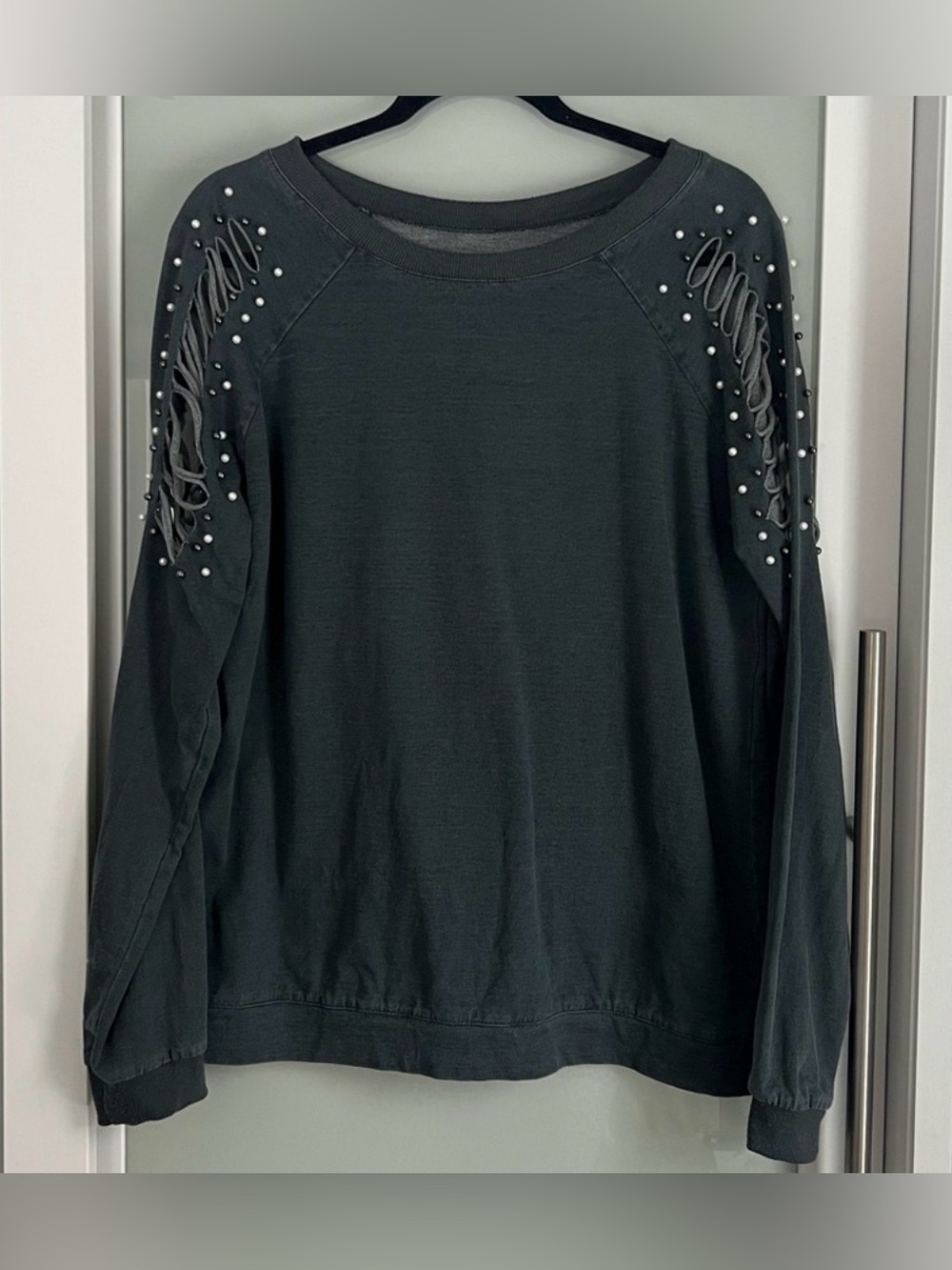 Women's Black Pearl & Lace-Up Shoulder Sweatshirt